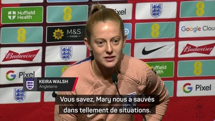 Angleterre - Walsh : "Earps nous a sauvés dans tellement de situations"