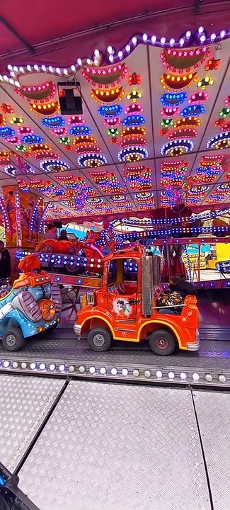 Foire des Rameaux Grenoble 2023 - Superbe Animation #foire  #grenoble #animation #2023  (46)