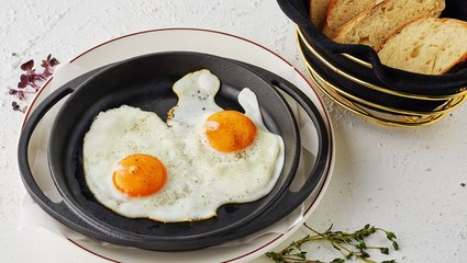 How to Make the Best Over-Easy Eggs in 5 Easy Steps