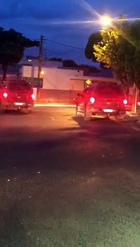 Confronto armado entre policiais e suspeitos termina com cinco mortos em Maringá
