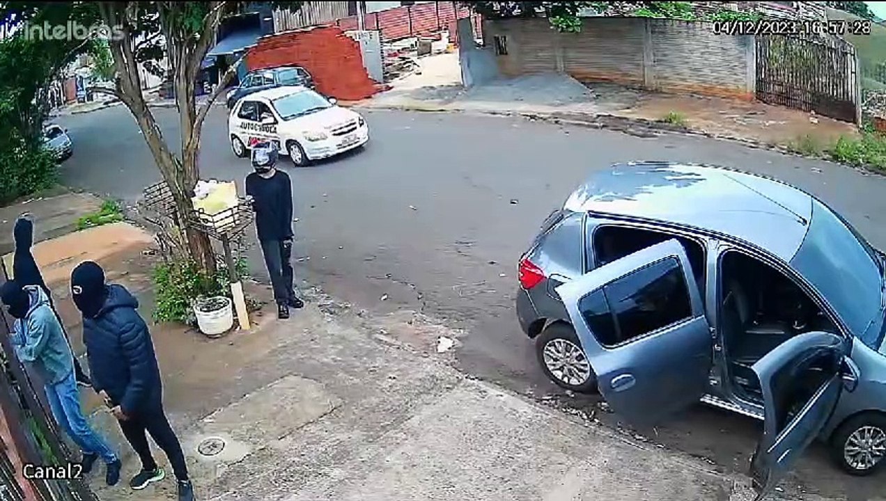 Confronto armado entre policiais e suspeitos termina com cinco mortos em Maringá 1