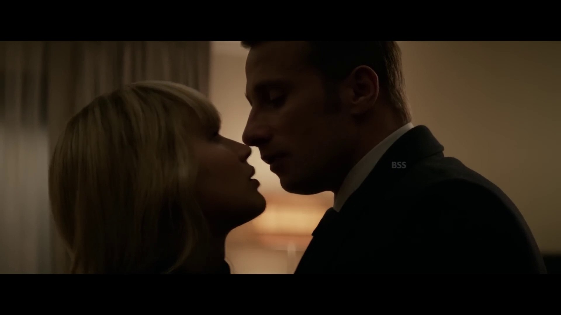 ⁣Red Sparrow Hollywood Movie Story in Hindi | Urdu 2018 Suspense Movie ReviewPlot In Hindi  Urdu