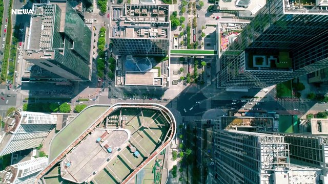 Country Garden, a distressed Chinese property developer, is fighting to avoid default as a US$15 million offshore debt deadline approaches.