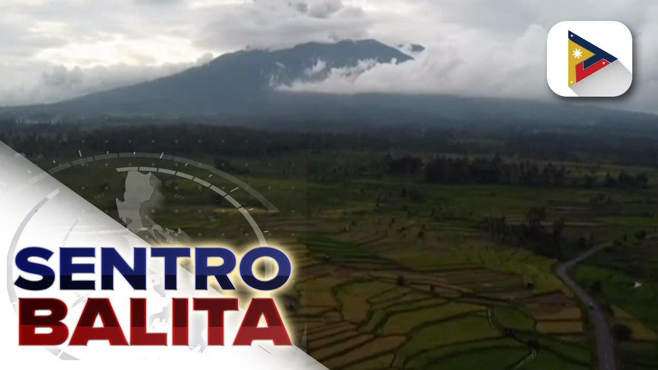 11 hikers, natagpuang patay sa crater ng sumabog na Bulkang Marapi sa Indonesia;