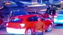 Korku dolu anlar! Trafikte tartıştığı taksi sürücüsünün kafasına silah dayadı