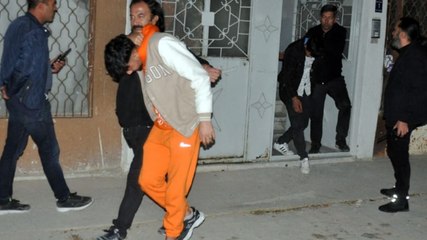 Kumar oynayan 11 Afgan'a sınır dışı