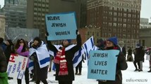 Migliaia in piazza a Ottawa sfidano la neve a sostegno di Israele