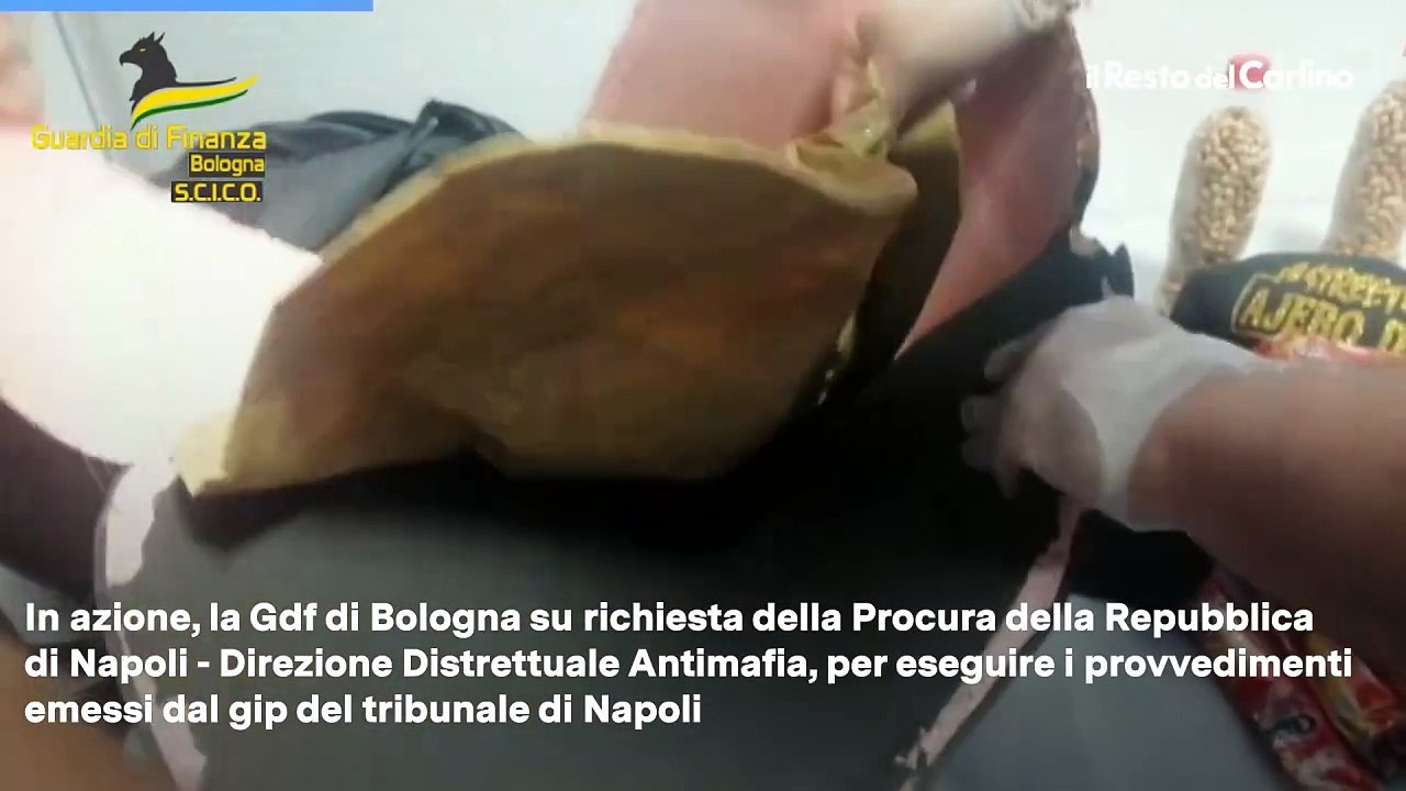 Traffico internazionale di droga, sequestrati 100 chili di eroina