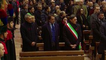 Funerale Giulia Cecchettin: l'ingresso della bara nella Basilica gremita