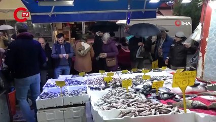 Bu sezon ilk! Kilosu 25 TL’ye düştü... kapış kapış gitti