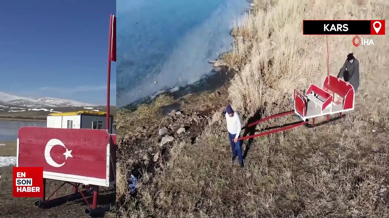 Çıldır Gölü kısmen dondu