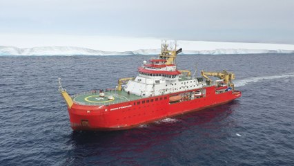 RRS Sir David Attenborough and A23a Iceberg