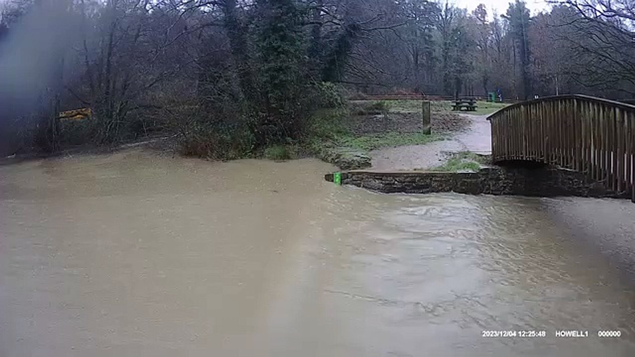 Footage of Cannop Ponds overflowing after heavy...