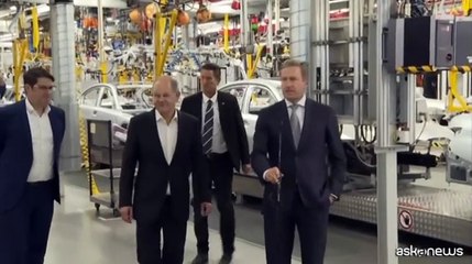 Bmw, Scholz: Grazie a tecnologia Germania resta Paese industrializzato