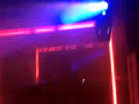 Agoria live 01 @ Paris Social Club 29-03-08