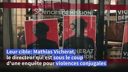 Des étudiants occupent Sciences Po Paris pour demander la démission de son directeur