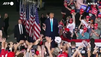 "Con Trump rischio dittatura", l'allarme dei media