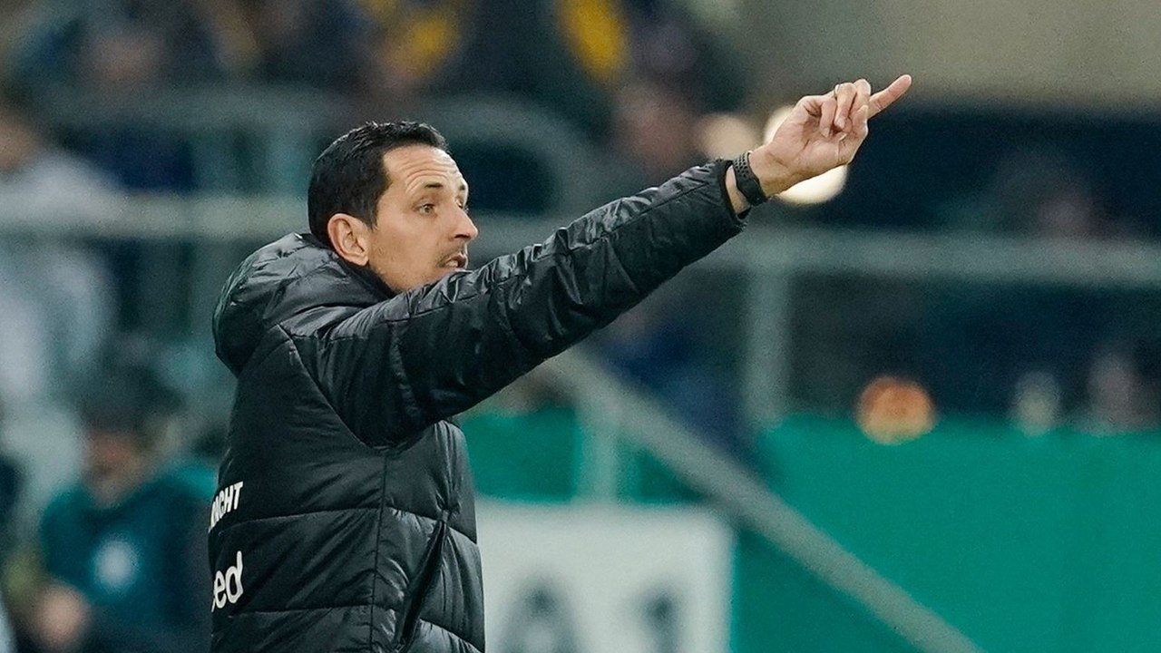 Toppmöller kontert: 'Wem machen Sie denn einen Vorwurf?'