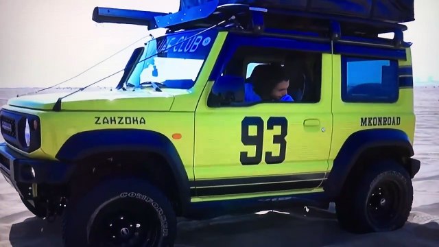 Watch - a small car pulling a truck- شاهد- سيارة صغيرة تسحب شاحنة