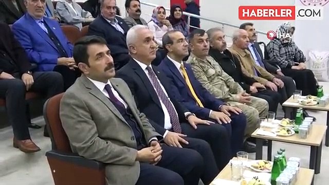 Muş'ta çiftçilere sertifikalı tohum dağıtıldı