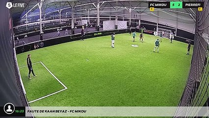 Faute de Kaan BEYAZ - FC MIKOU