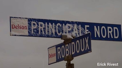 Poteaux tombés à Delson (Le Reflet - Erick Rivest)