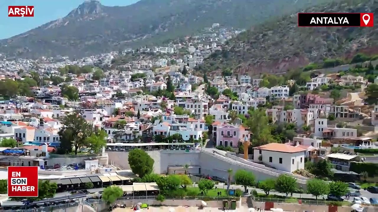 Kaş'ta 17 bin kaçak yapı var