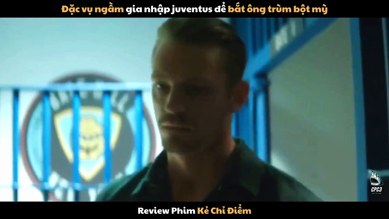 Review phim Kẻ Chỉ Điểm