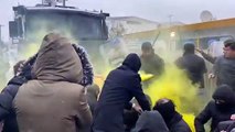 Özak Tekstil işçilerine gaz ve coplu müdahale: Beş gözaltı 