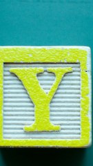 Pourquoi la lettre "Y" se prononce-t-elle "i grec" ?