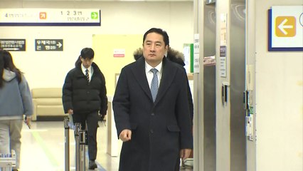 '도도맘 허위 고소 종용' 강용석, 1심 징역형 집행유예 선고 / YTN