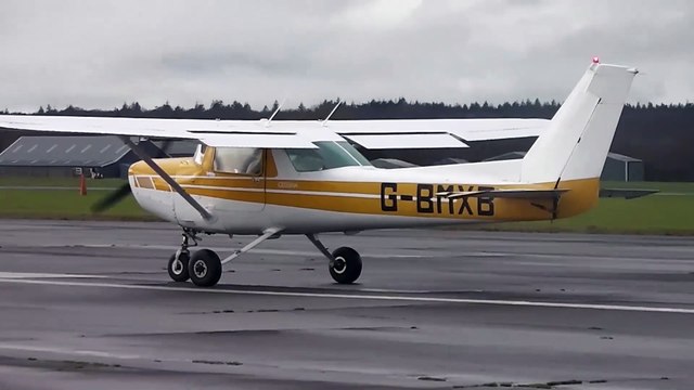 Britain's 'youngest female pilot', 20, to fly replica WWI plane built by volunteers