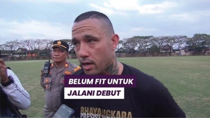Jalani Latihan Bersama Bhayangkara FC, Radja Nainggolan Ungkap Belum Siap Debut Saat Hadapi PSM Makassar
