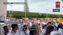 Estudiantes marchan en Celaya exigiendo justicia por asesinato de compañeros de medicina