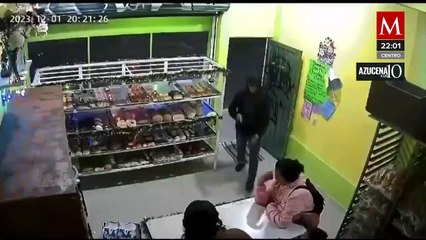Mujeres ahuyentan asaltante en panadería de Ixtapaluca