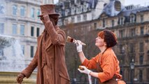 Sculptor spent five weeks carving life-sized Willy Wonka out of 100kg of chocolate