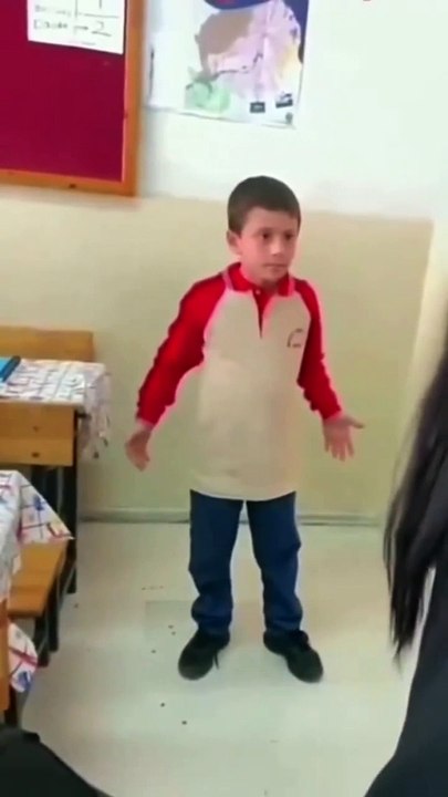 “Sınıf Annesi” uygulaması Milli Eğitim Bakanlığı tarafından yasaklandı. İsyankar öğrenci gündem oldu.