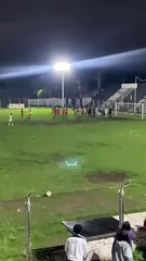 Incidentes después de un partido de inferiores de la Liga Tucumana entre Sportivo Guzmán y Atlético Tucumán - Parte 1