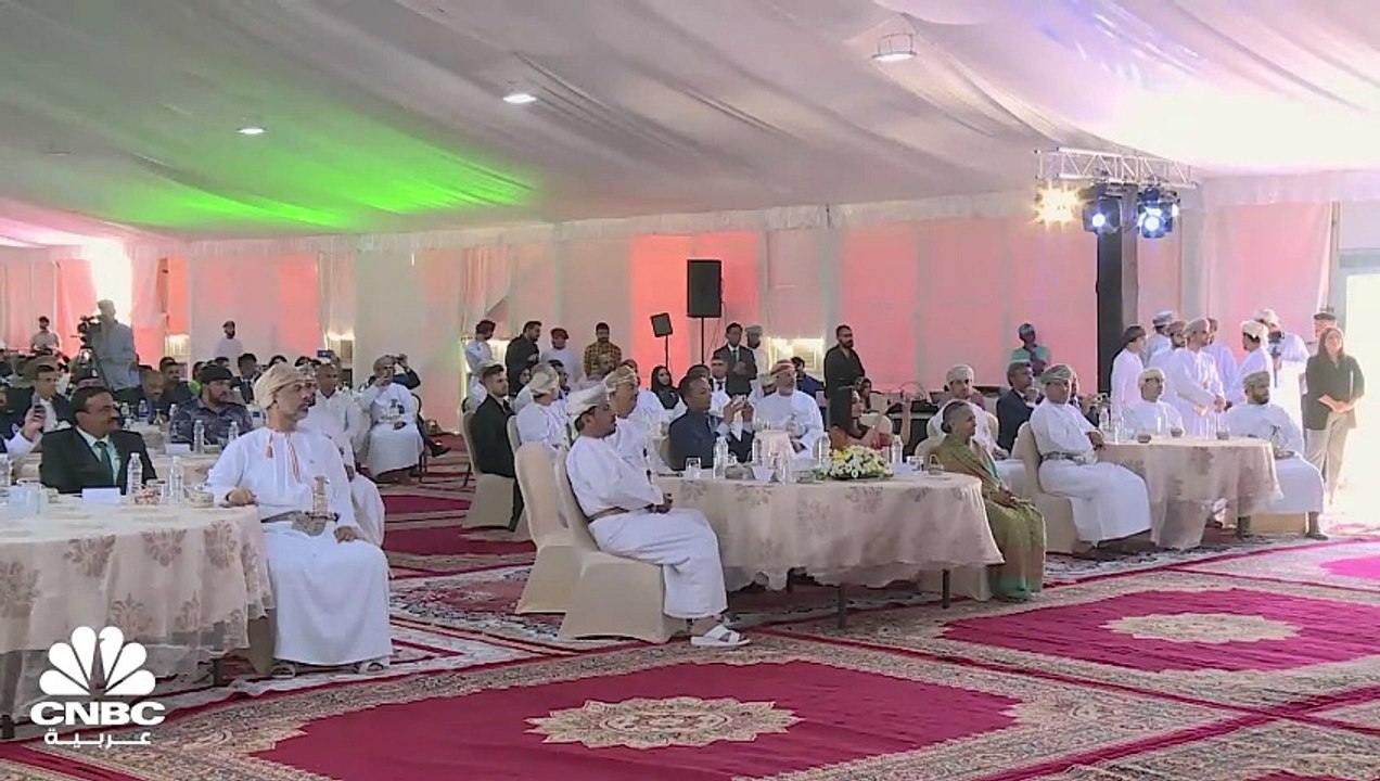 استثمارات سلطنة عُمان في مصنع الصلب الأخضر تبلغ...