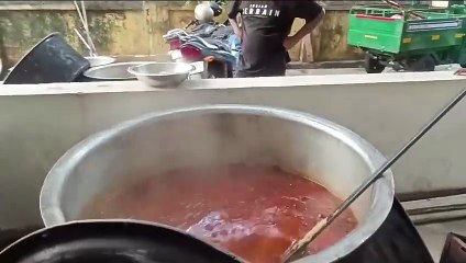 मिचौंग प्रभावित 10 हजार लोगों के लिए तैया किया भोजन