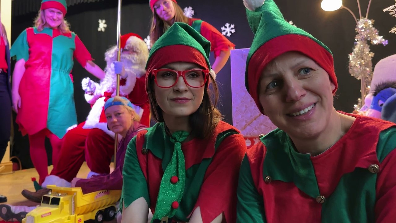 Mikołajki w ZOK. Przedstawienie dla dzieci w Kisielinie