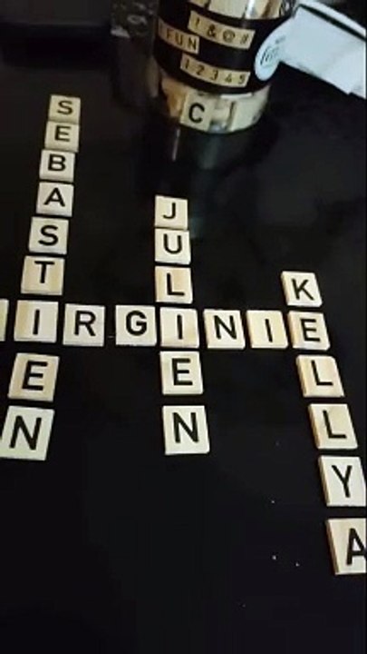 Première commande de cadre scrabble