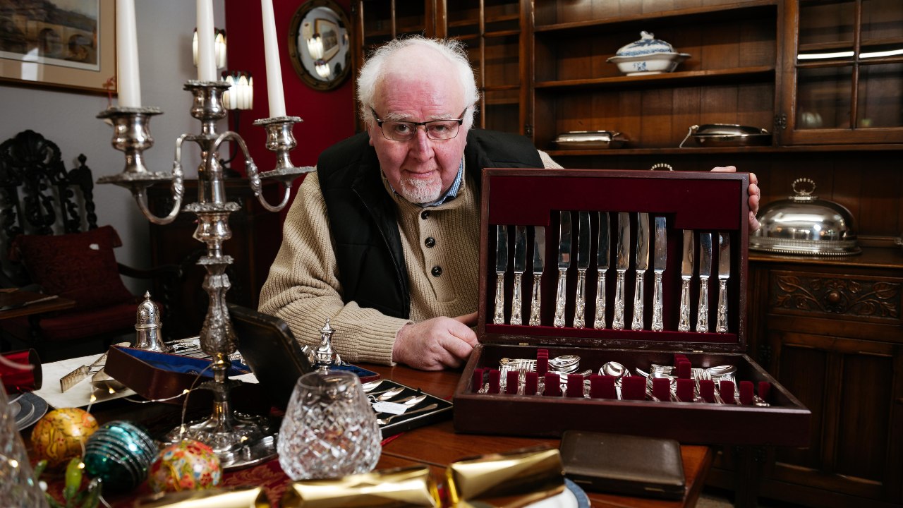 Watch: Bridgnorth antiques expert explains what...