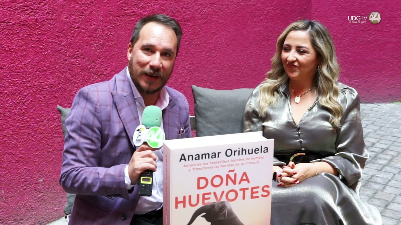 La escritora Anamar Orihuela presenta su libro “Doña Huevotes” - Vídeo ...