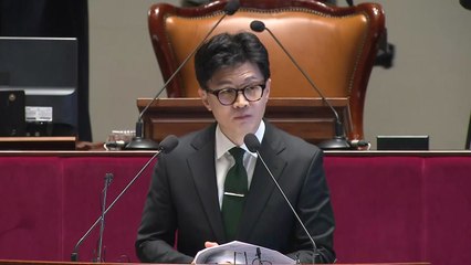 與 의원총회 온 한동훈..."국민에 대한 책임감 공통점" / YTN