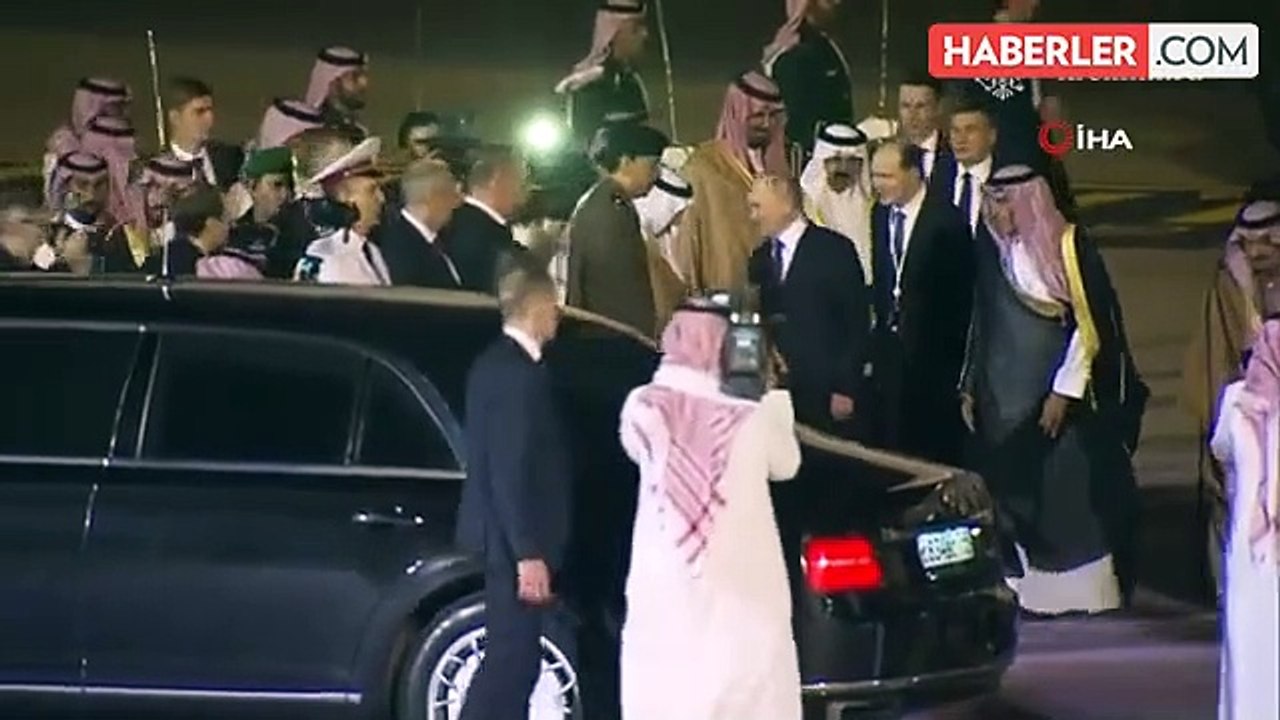 Putin, Suudi Arabistan'a resmi ziyaret gerçekleştirdi