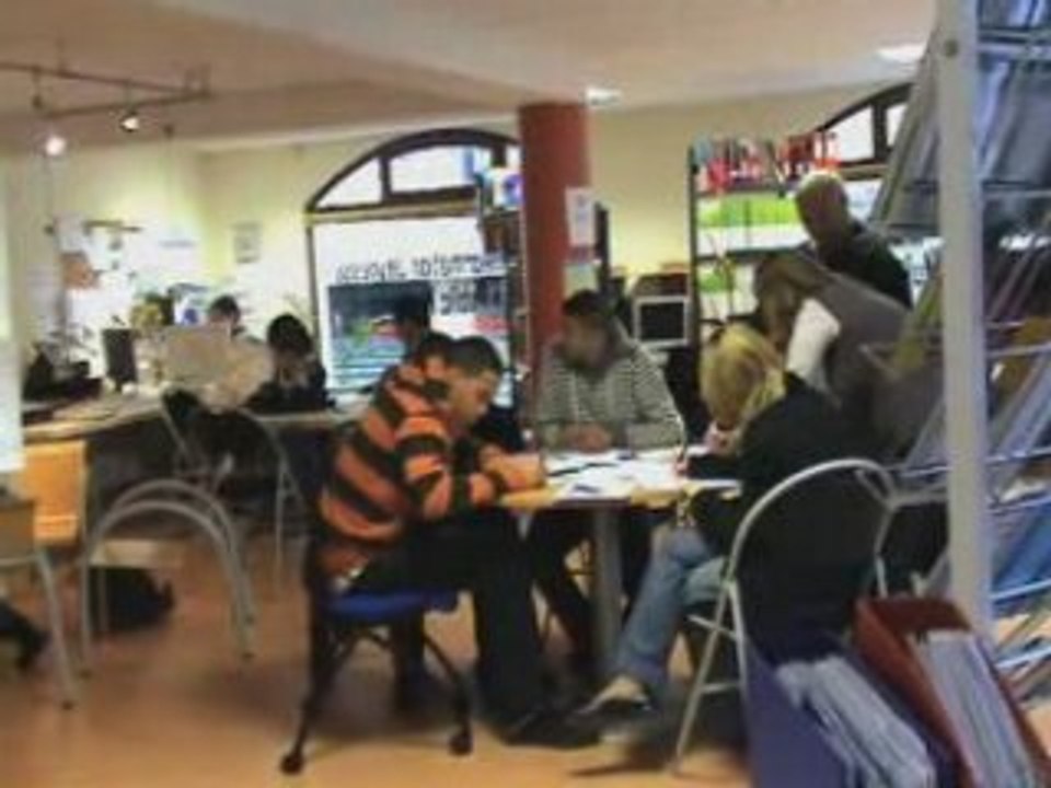 Clip Journées jobs d'été 2008 Blog46 Beauvais