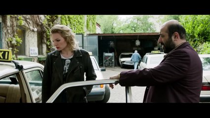 Alex l'insoumise Bande-annonce (DE)