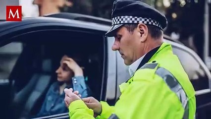 Cámara captura momento fatal: Joven salta del puente en fuga policial