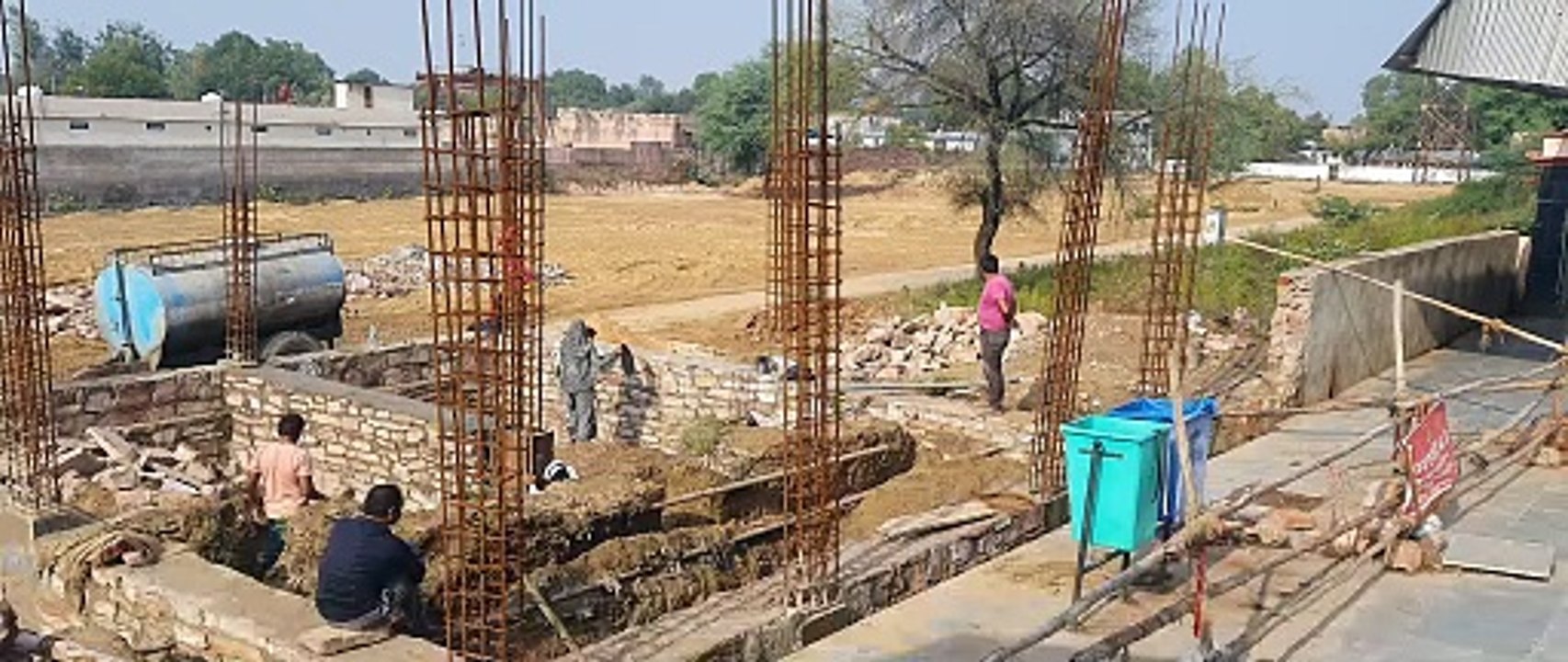 रेलवे स्टेशन के पुनर्विकास की धीमी चाल, चार माह...